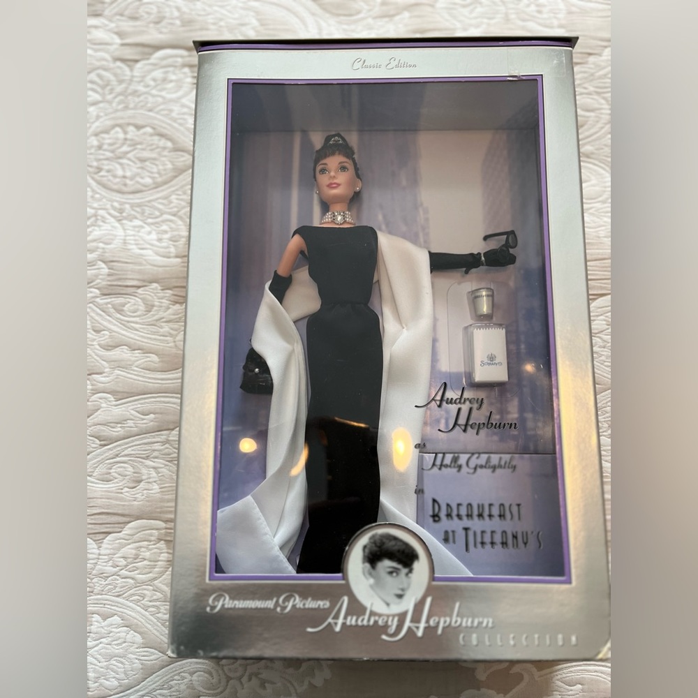 Vintage Audrey Hepburn Barbie Doll NIB 1998 Breakfast at Tiffanys